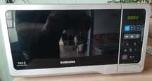 Kuchenka mikrofalowa Samsung MW73E-SB