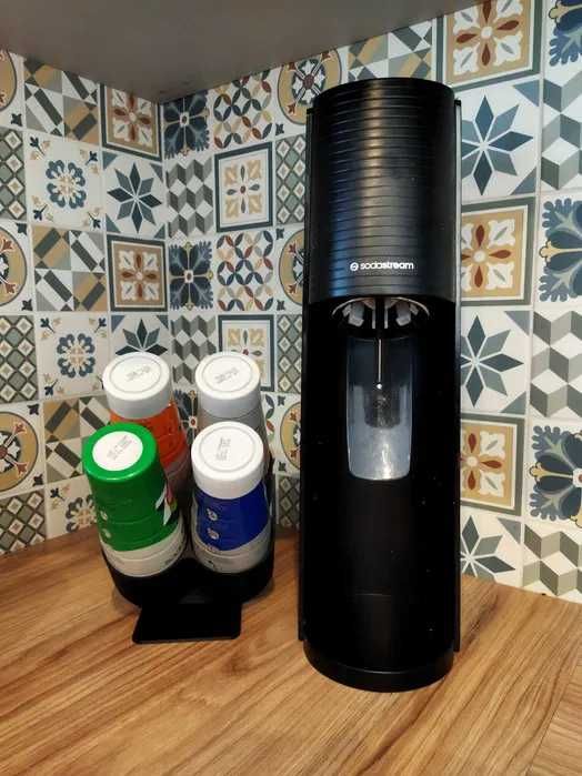 Organizer na 4 butelki syropów SodaStream – stojak, kolor czarny