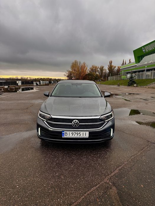 Продам VW Jetta 7 покоління(рестайлінг) 2022 рік(модельний 2023)