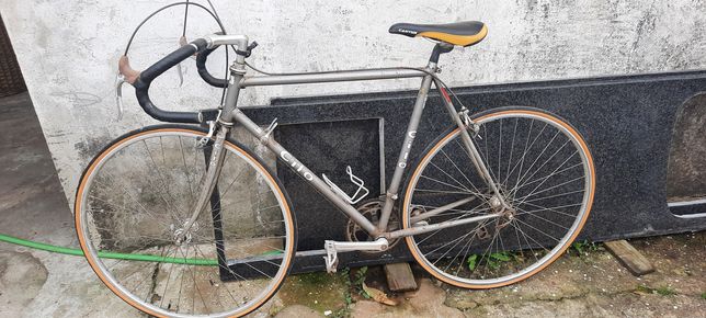 Bicicleta ciclismo antiga