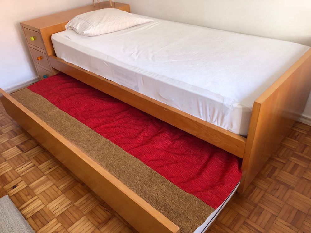 Cama individual dupla c/ 2 colchoes