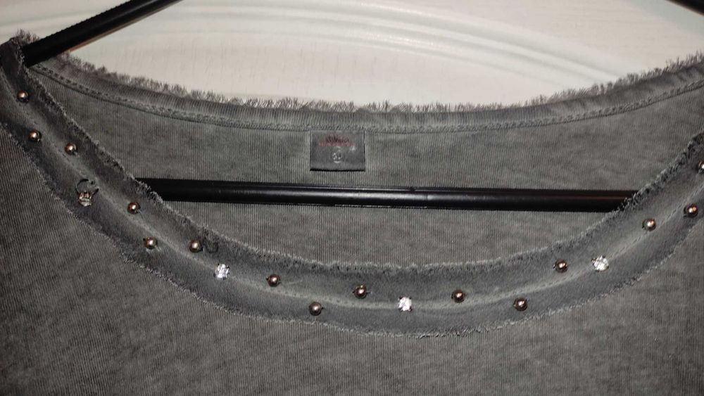 Bluzka Damska na Długi Rękaw Gothic