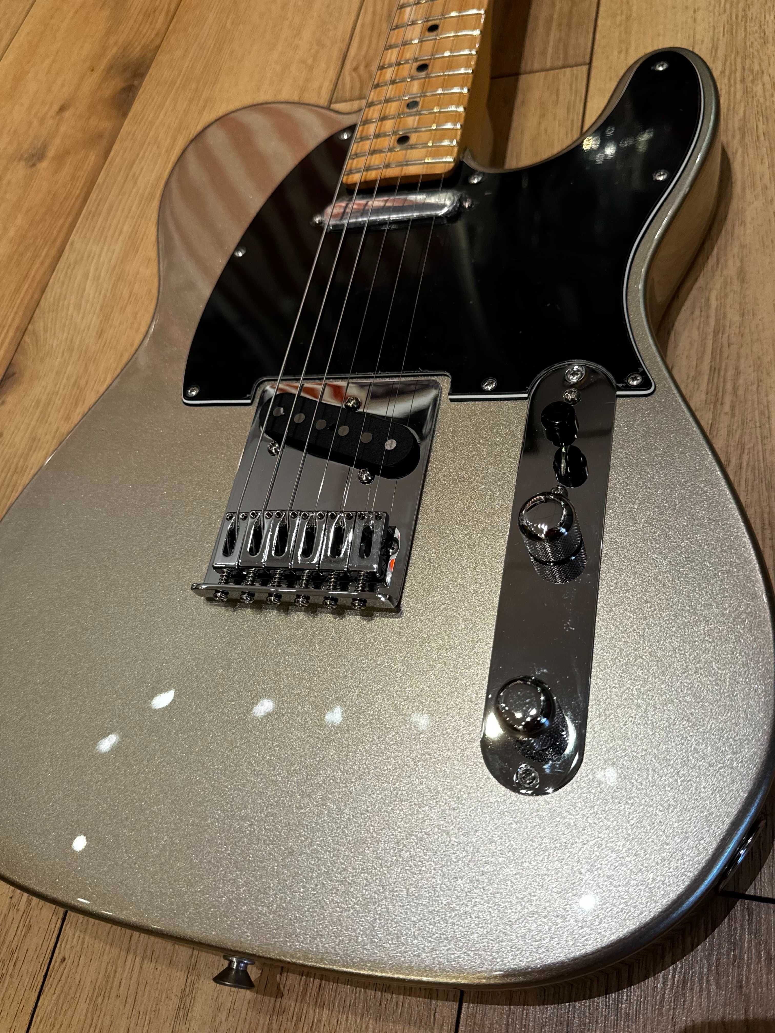 Новий Fender Telecaster 75th Diamond Anniversary ($940)