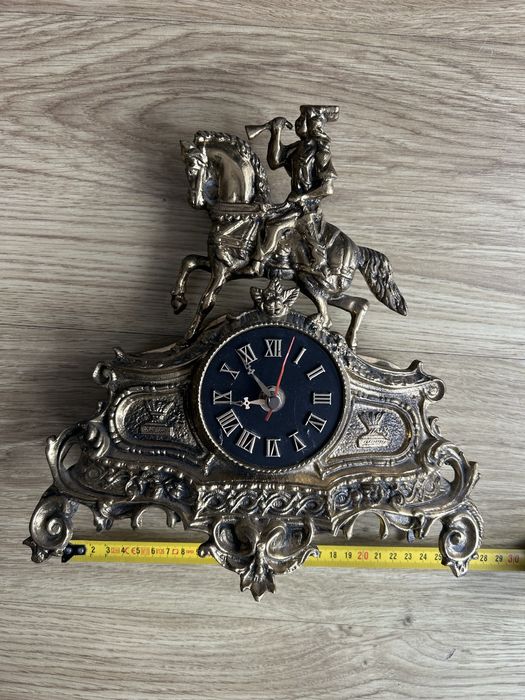 Piękny zagar stojący