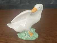 Gąska gęś porcelanowa figurka