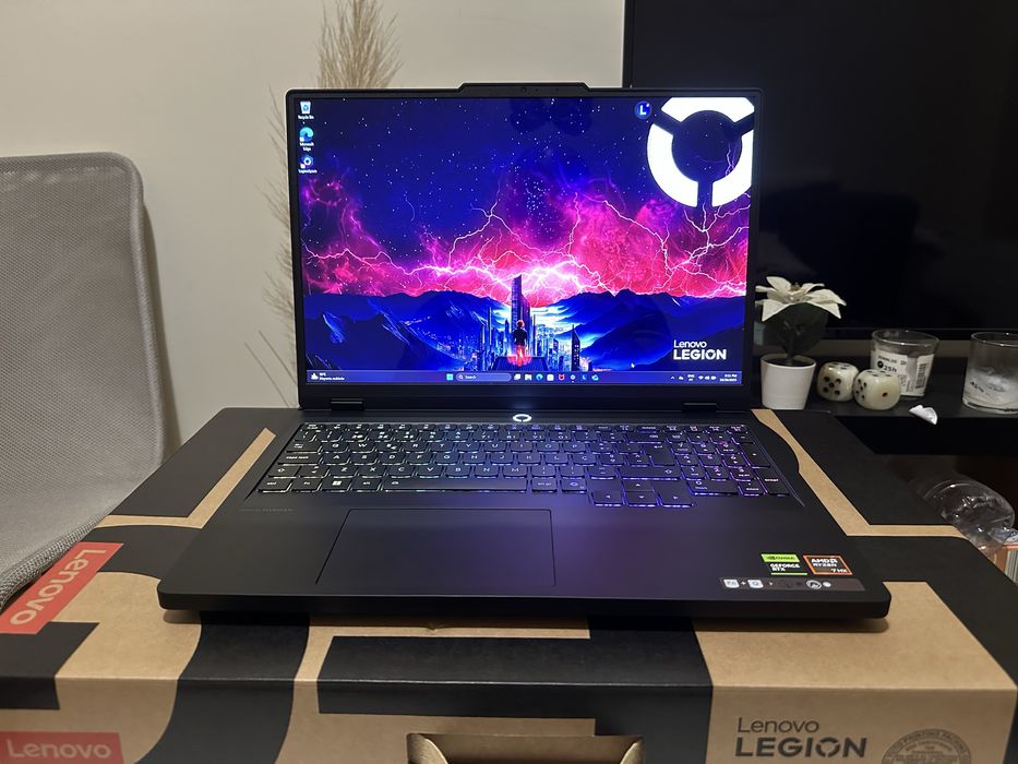 Legion Pro 5 | RTX 5060 | OLED QHD+ | Ryzen 7 8745HX