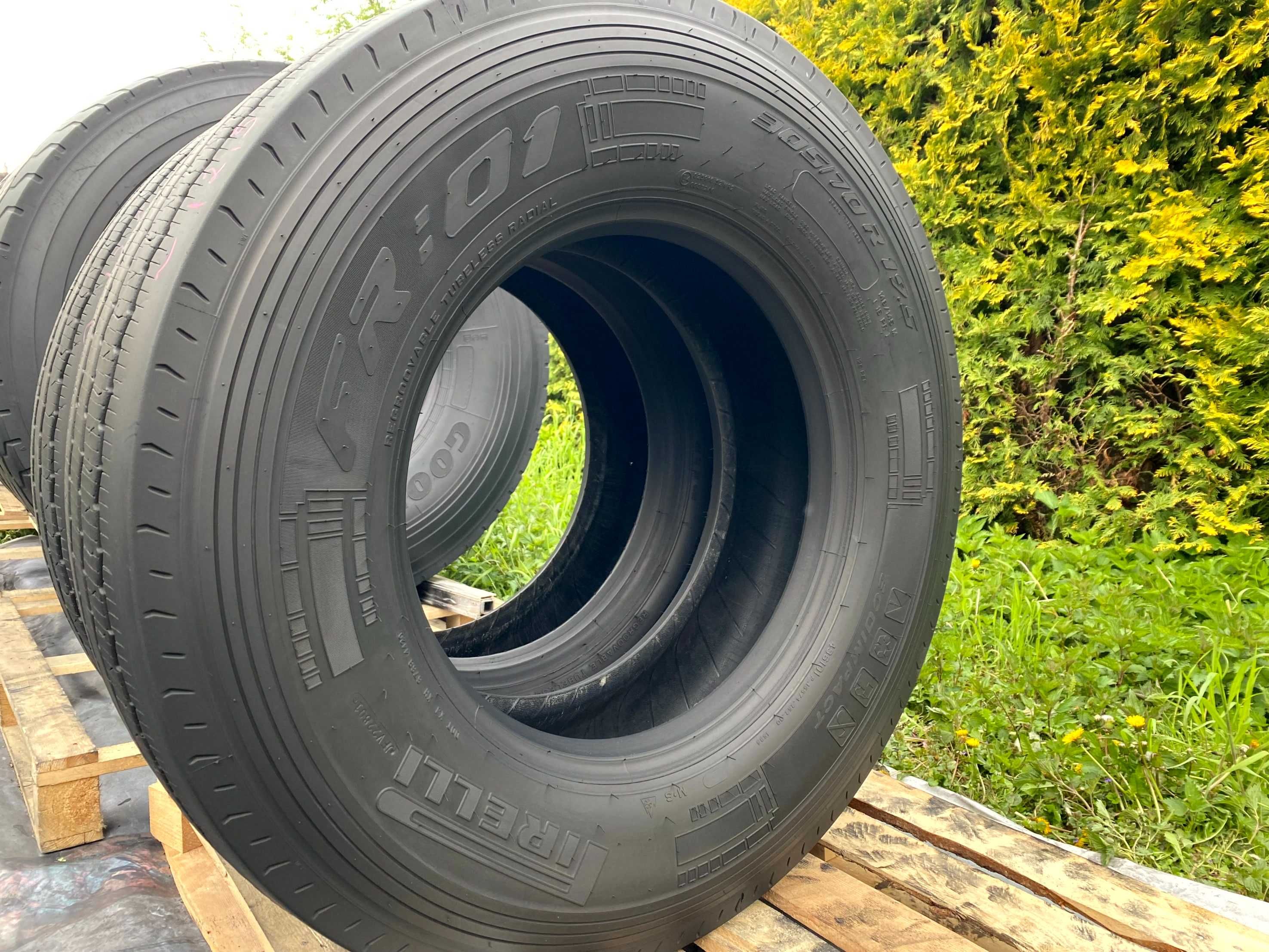 Opona 305/70R19.5 PIRELLI FR-01 M+S