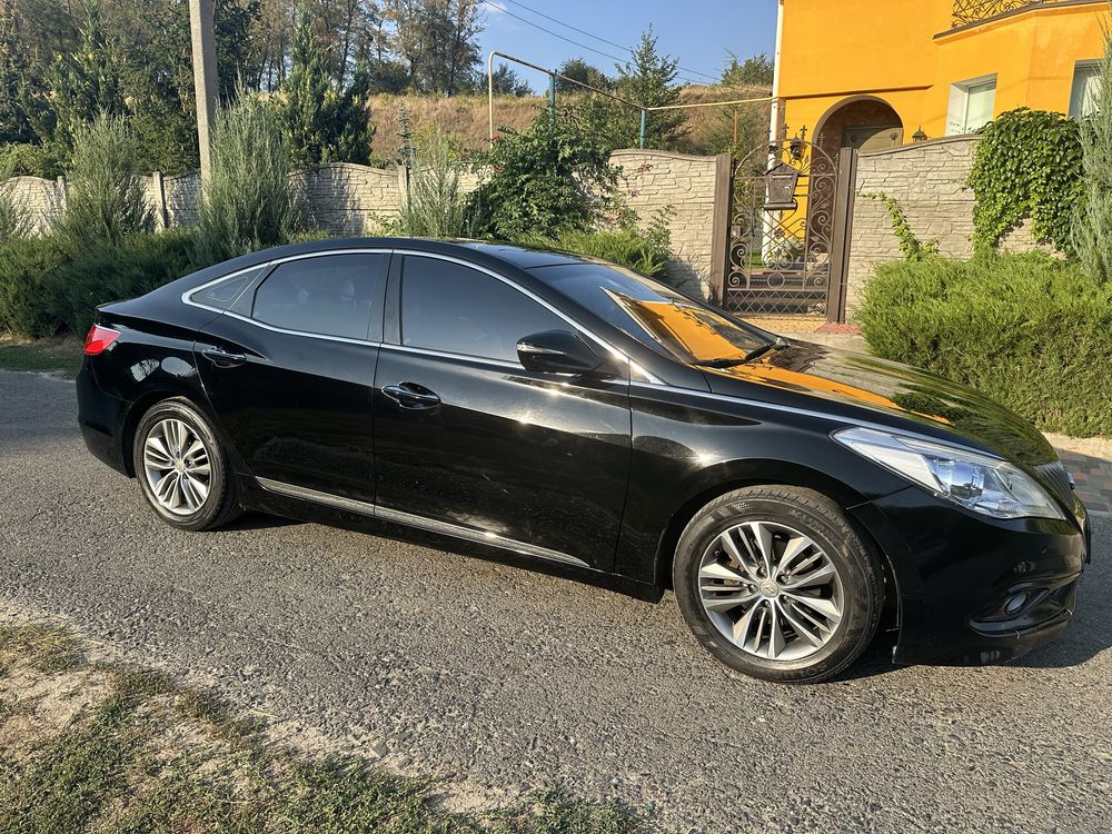 Hyundai Granderur