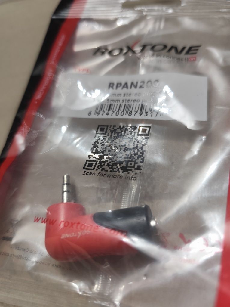 Redukcja przejściówka Wtyk Jack 3.5mm Stereo do Gniazdo Kątowe Jack 3.