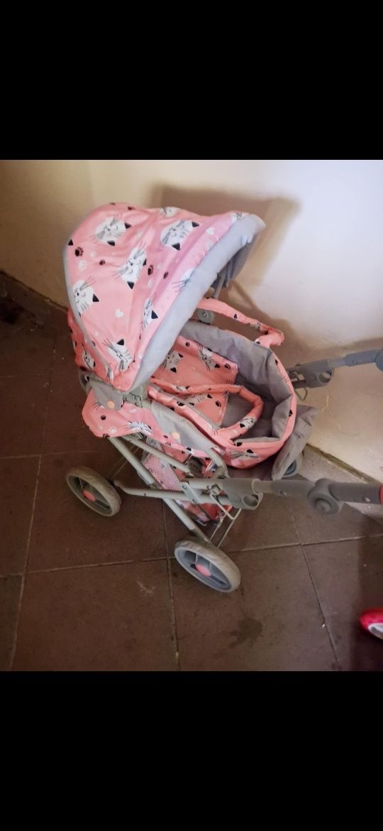 Hulajnoga i wózek dla lalek