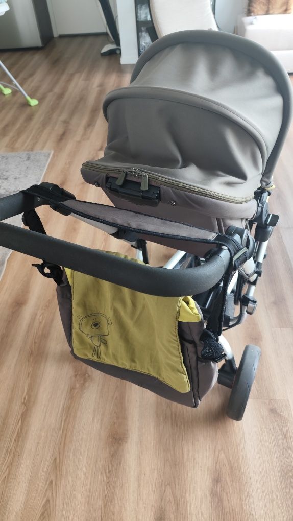 Conjunto Jané Matrix Rider+Cadeira Alimentação Graco