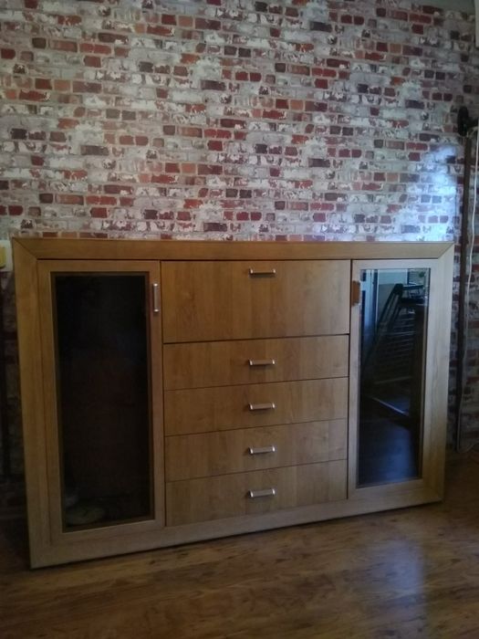 Komoda firmy (GAŁA)