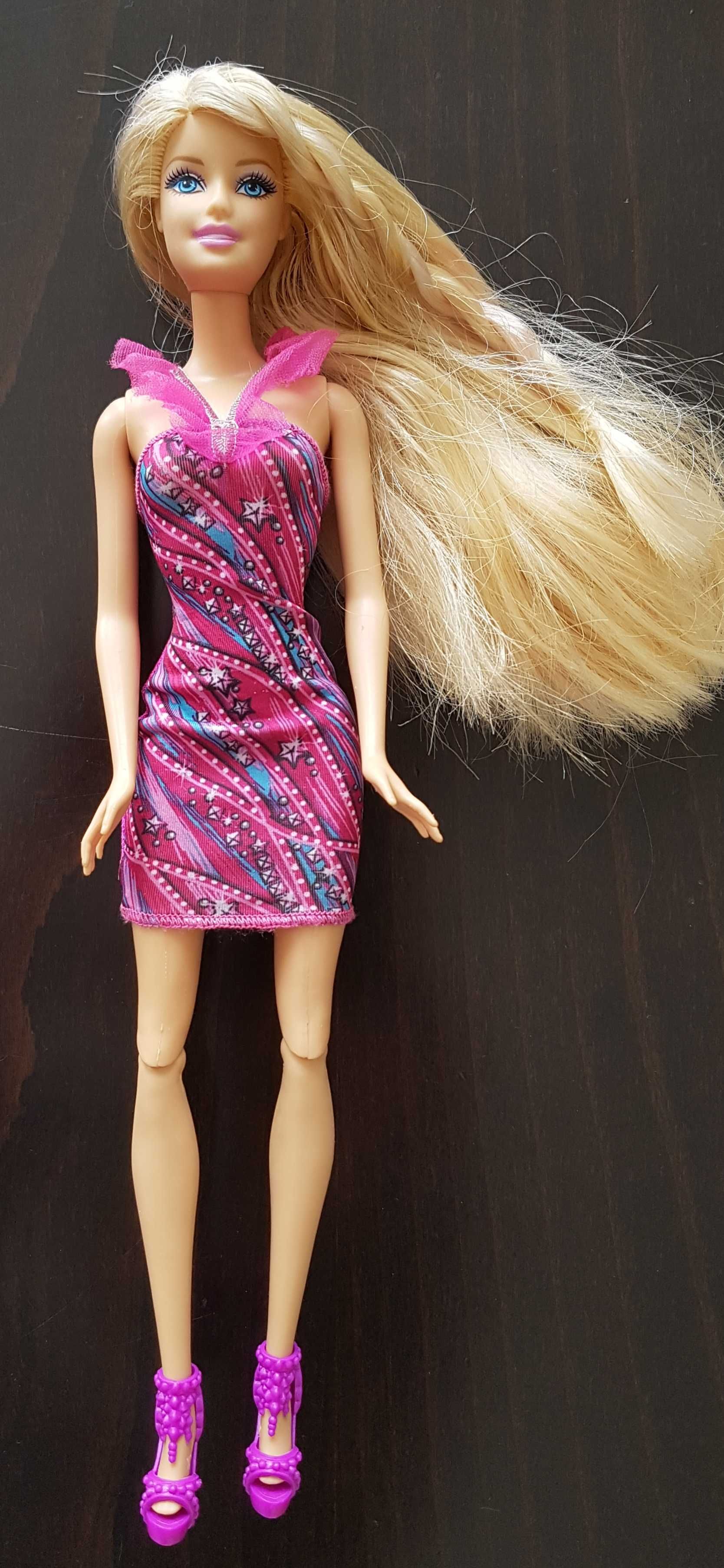 Lalka Barbie zestaw, fryzjer, akcesoria, kolorowe paski, fryzury