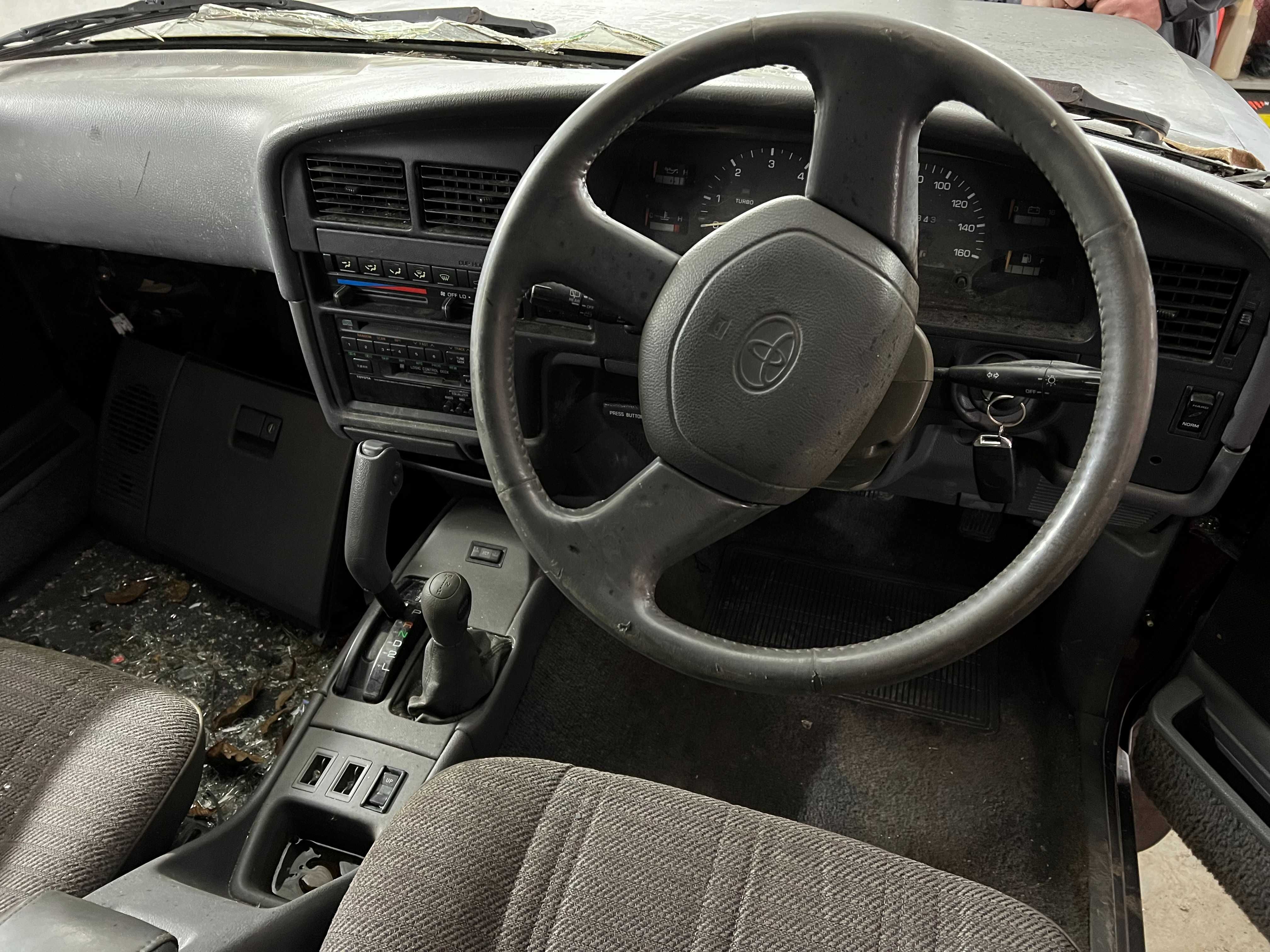 Розборка Шрот Toyota 4Runner Surf Hilux 2.4 TDI 2L-TE
