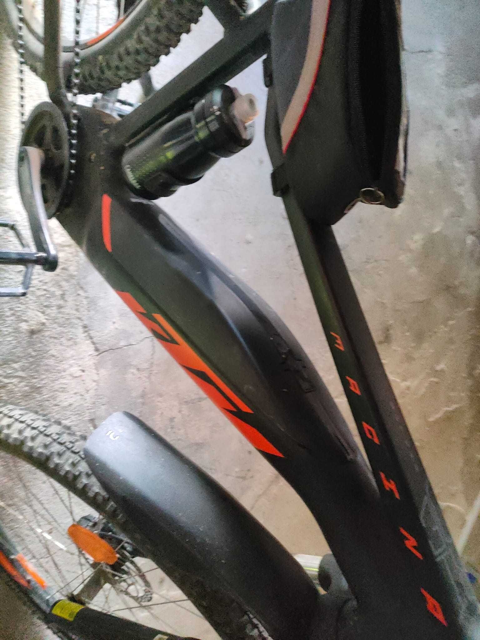 Bicicleta elétrica KTM