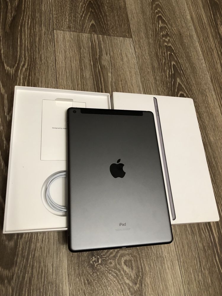 Продам iPad 8 ідеал Sim карта Wi-Fi/LTE