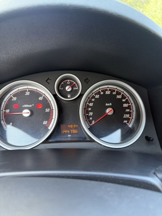 Opel Astra 1.7 GTC 100cv