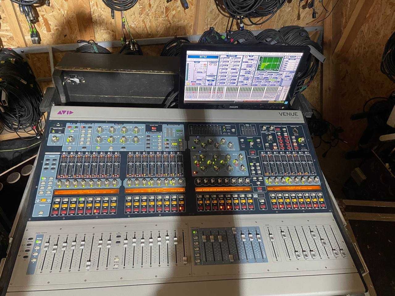 Продам комплект: пульт, стейджбокс та мультикор AVID VENUE Profile