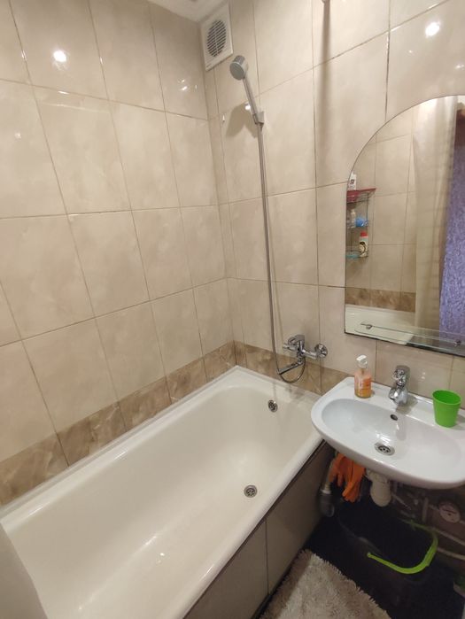 Подобово 2кім 1000грн, центр ,Черкаси