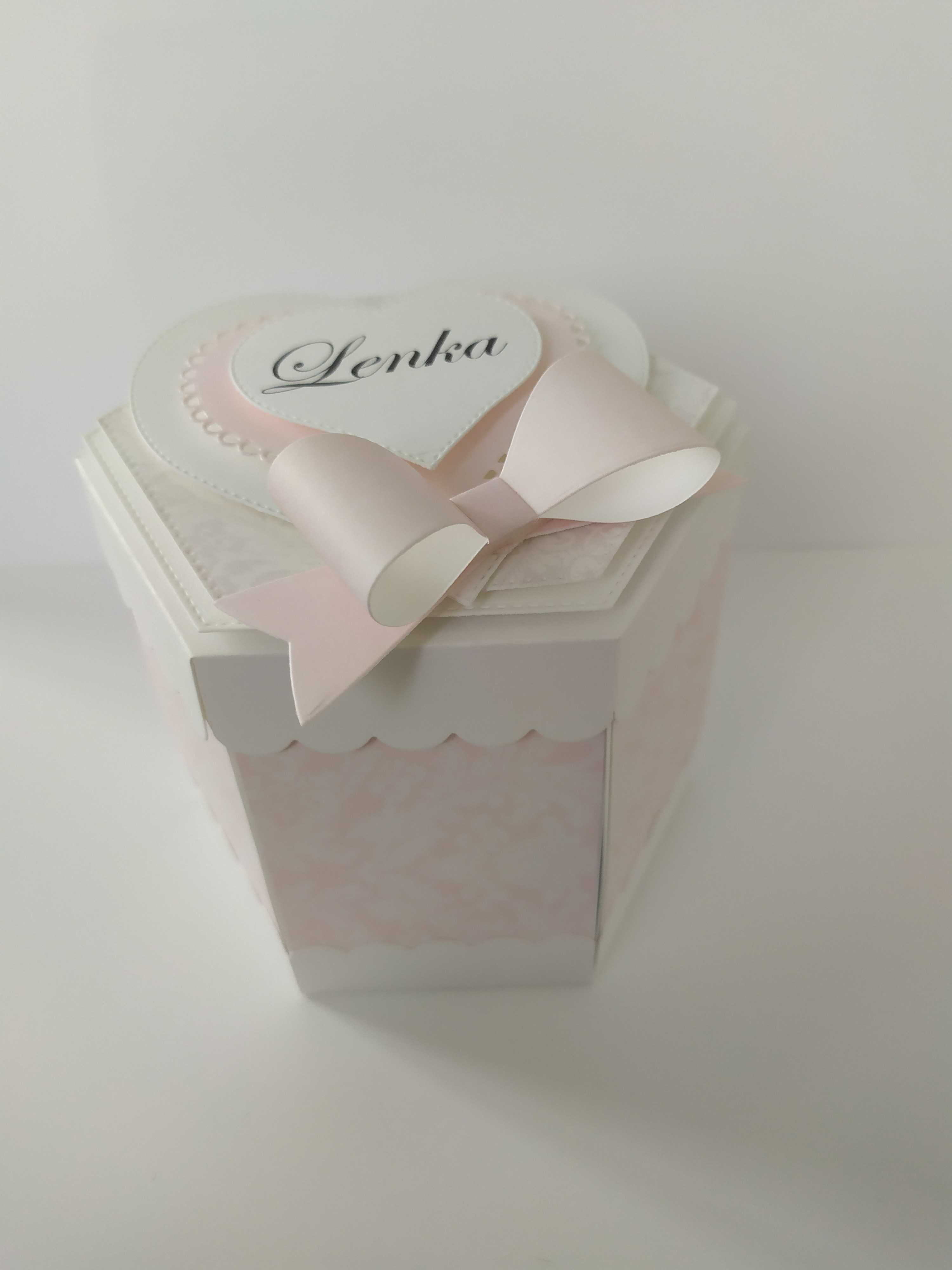 Pamiątka, kartka pudełko exploding box komunia chrzest roczek ślub