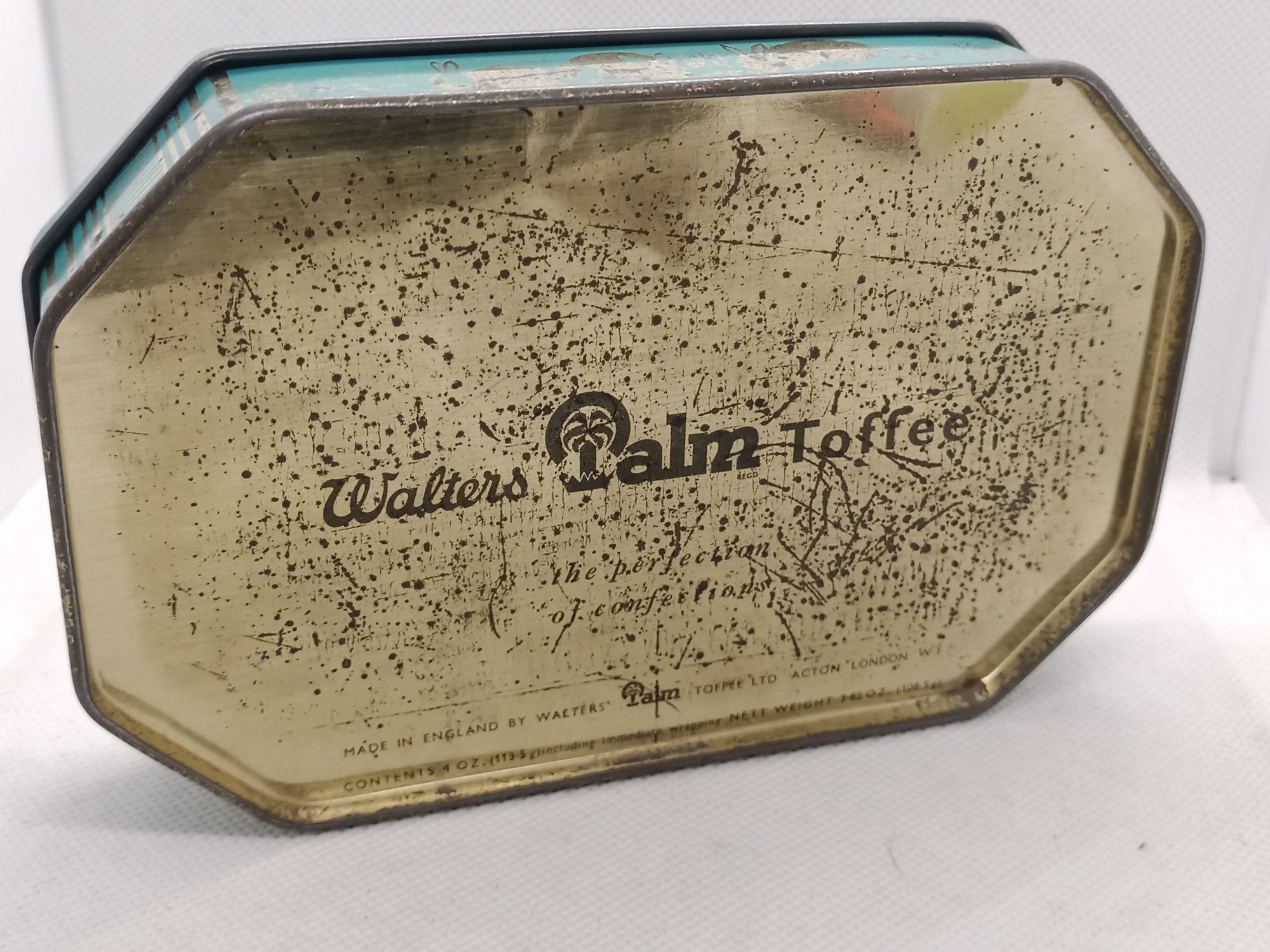 Caixa antiga em metal de caramelos da fabrica Walter Palm Toffee