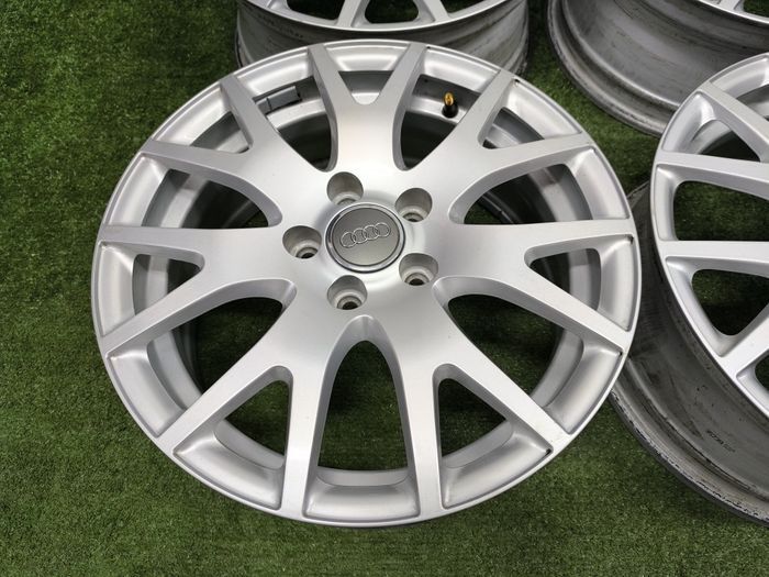 17" felgi 5x112 et47 Audi A3 a4 b6 b7 TT S-Line VW Golf Passat Touran