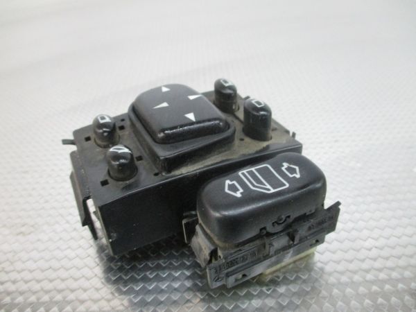 Comando / botão / interruptor vidros trás esquerdo MERCEDES-BENZ Class