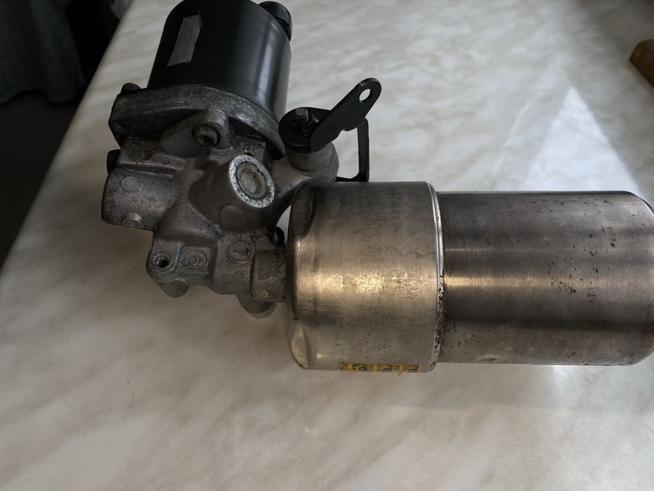 Уселители тормозов Land cruiser 100 Lx470 Prado90 120 GX470