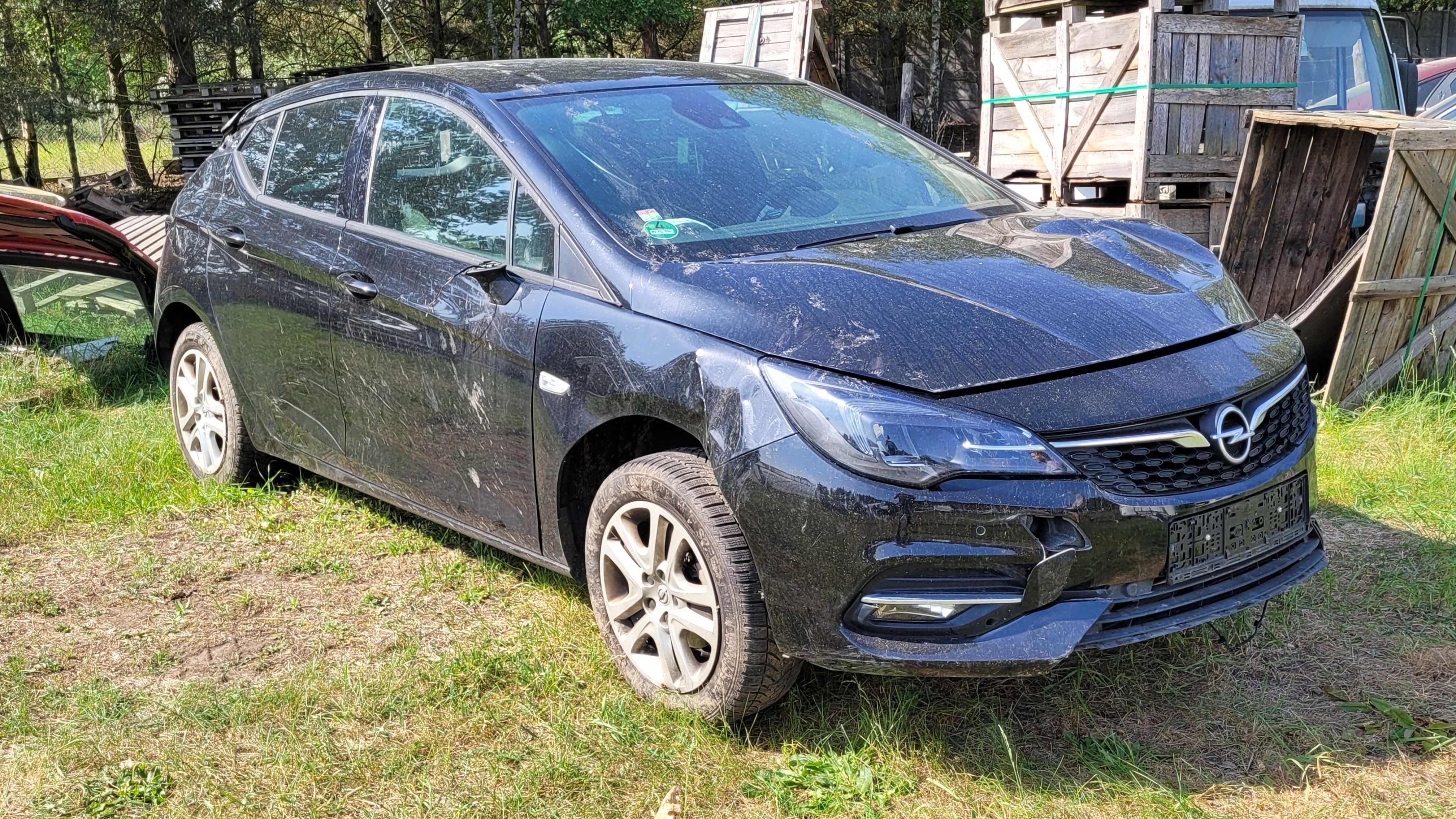 OPEL ASTRA K 1.2 130 koni 6 biegów