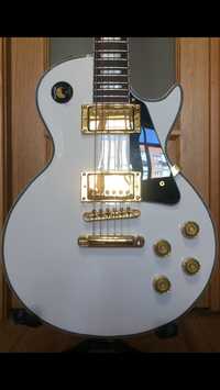 Электрогітара Gibson Les Paul Custom White