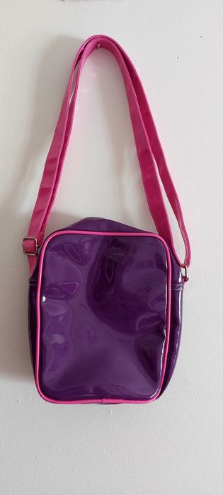 Mala Disney Violetta