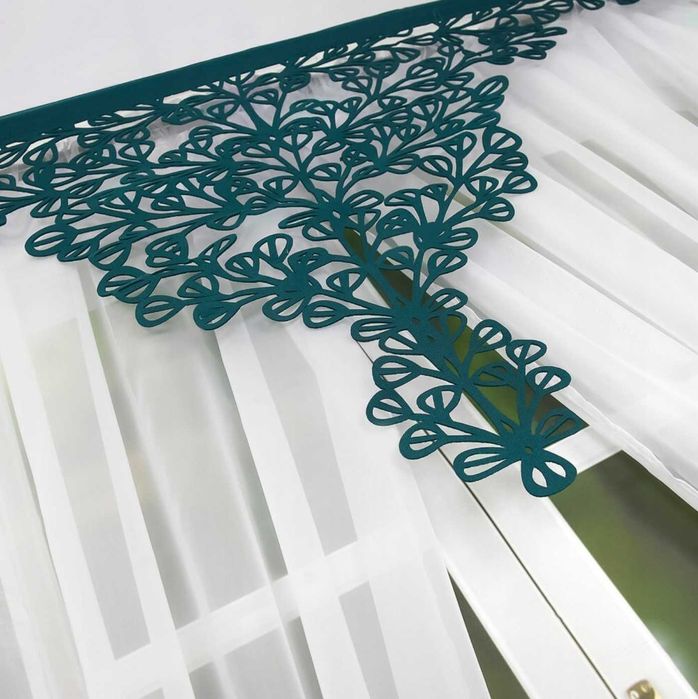 Firana panelowa woal 400x150 z panelem ażurowym + tasiemki