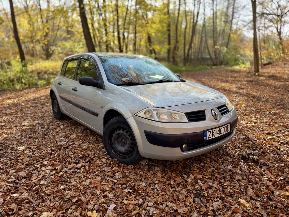 Renault Megane II 5D 1.4 benzyna 82 konie klima ISOFIX centralny 201k