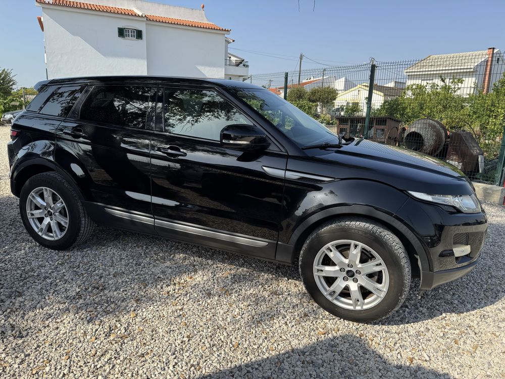 Land Rover Evoque Pure  2.2 ED4 Diesel 150cv Março 2013