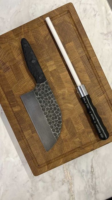 Торцева дошка дуб з тяпкою Серб+ мусат DS34 Торцевая разделочная доска