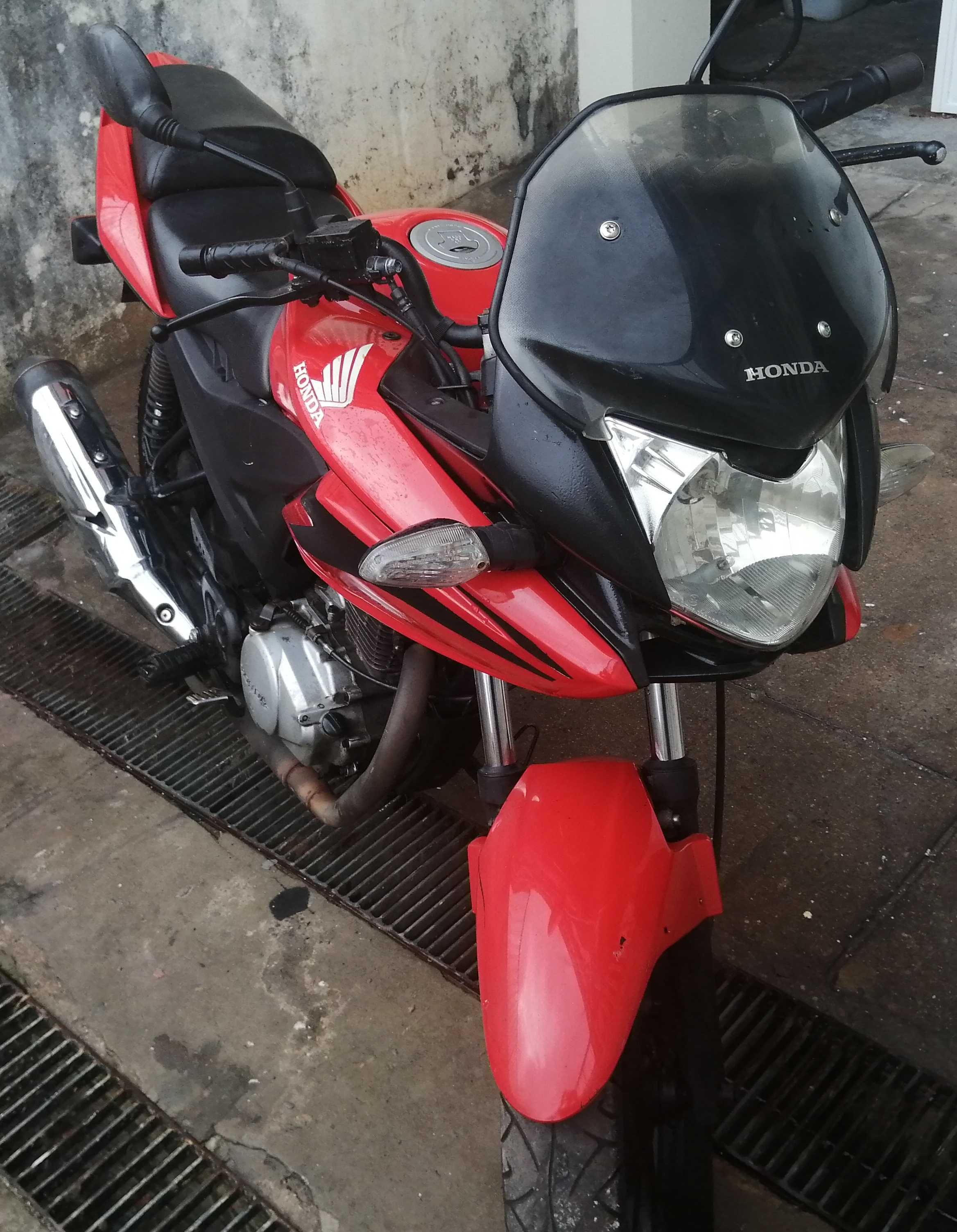 Honda Cbf 125 ano 2010