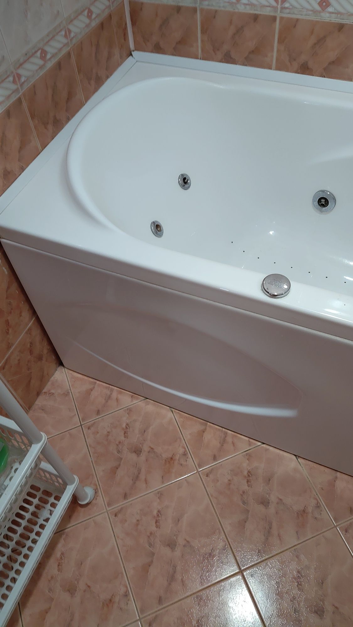 Sprzedam wannę z hydromasażem z firmy pulspa