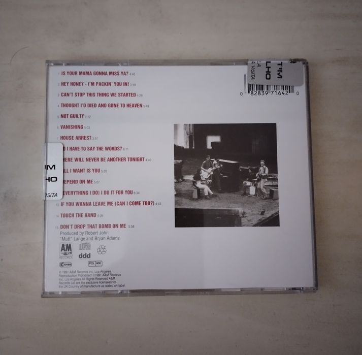 Bryan Adams waking up the neighbours CD