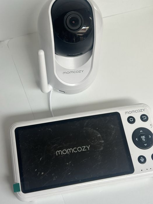 Momcozy niania elektroniczna BM04