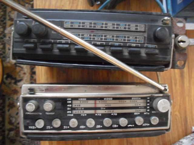 радіо штатне в автомобілі СРСР.
