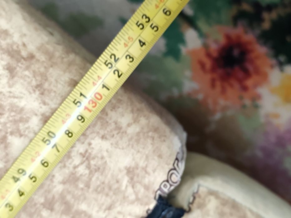 Продам диван в доброму стані.