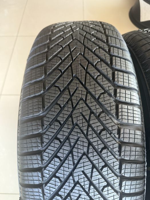 Шини зимові 225/60/18 Pirelli Scorpion Winter2 зимние шины