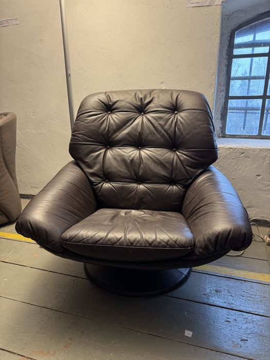Duży skandynawski,obrotowy,skórzany fotel. Lata60/70.design,vintage
