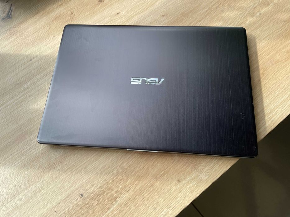 Laptop Asus Vivobook S14 / I5 8 GEN / 256 GB / 8 GB RAM + GW 12 MSC