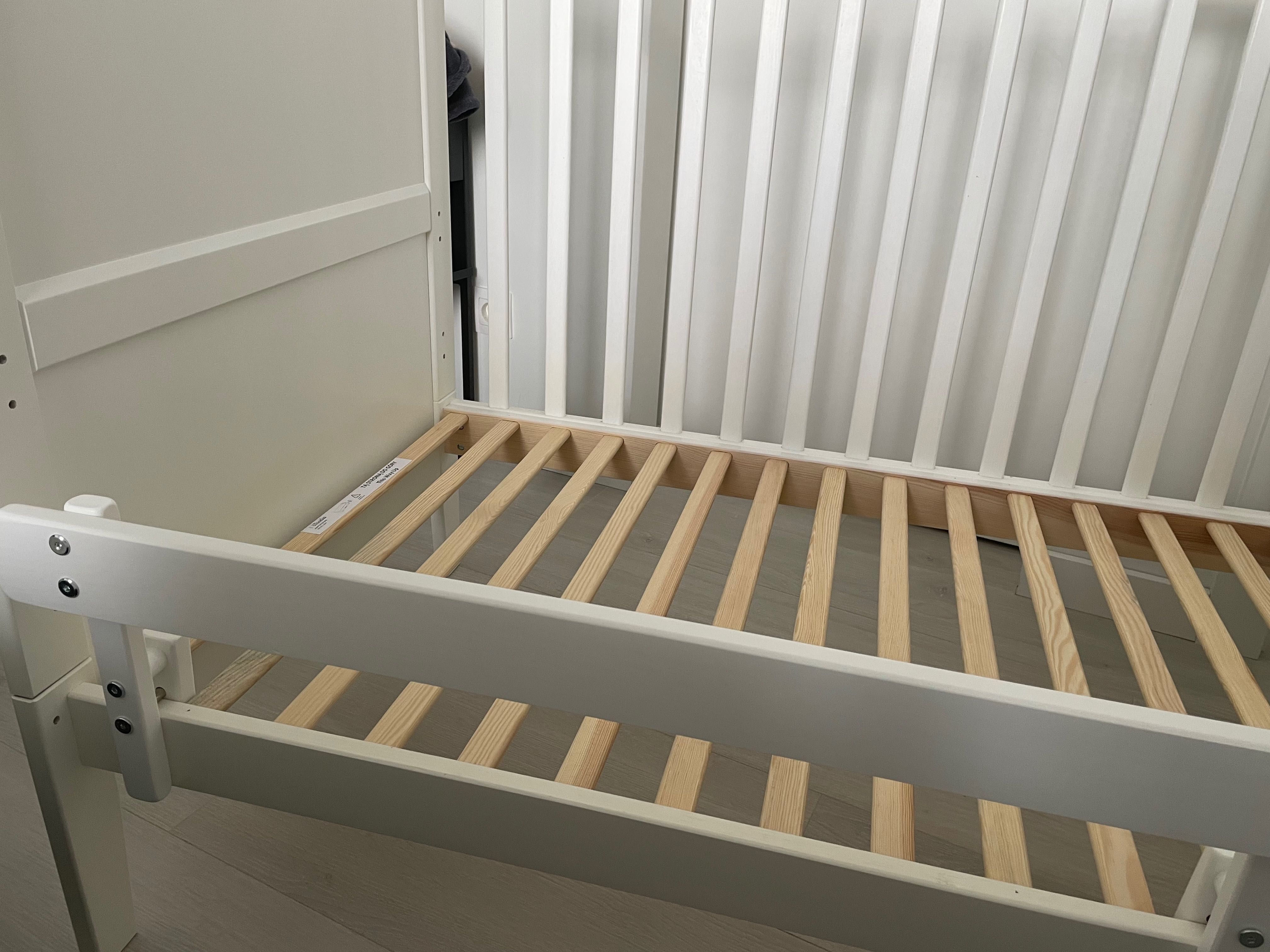 Łóżeczko woodies Hampton Cot Bed 140x70