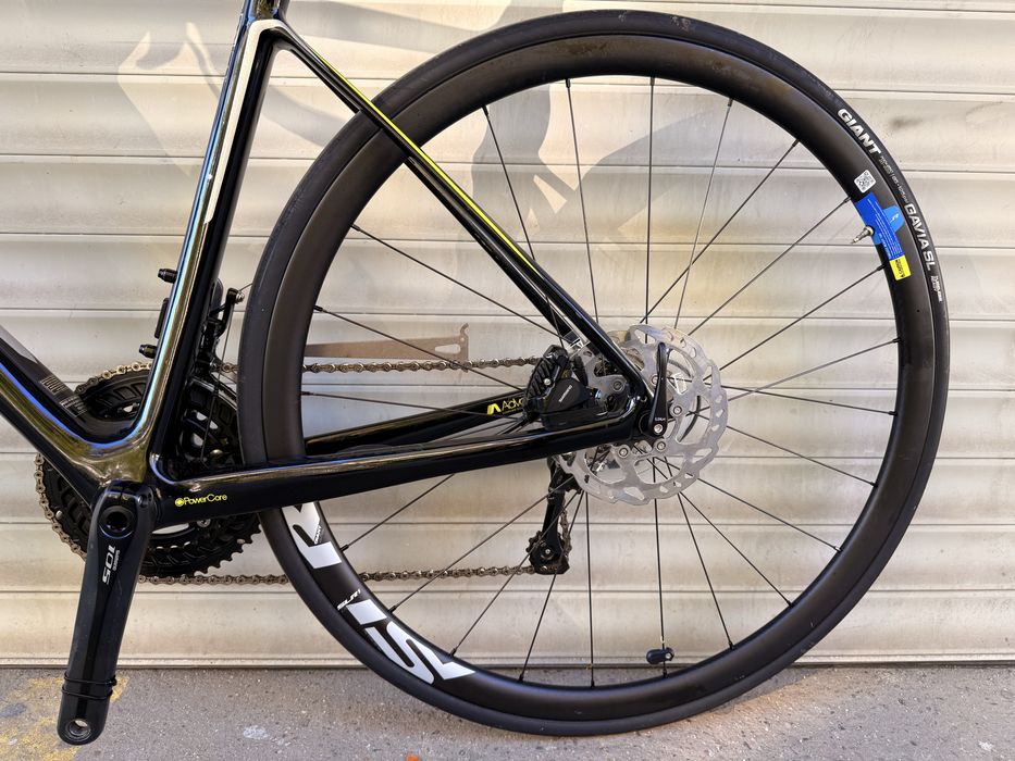Rower szosowy giant defy advanced 2 r.  M/L shimano 105 2/11