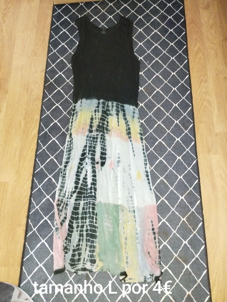 Vende se vários vestidos por 3€cada