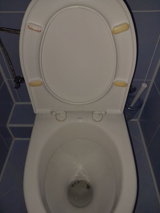 Прибирання квартир,будинків, офісів та комерційні приміщення.