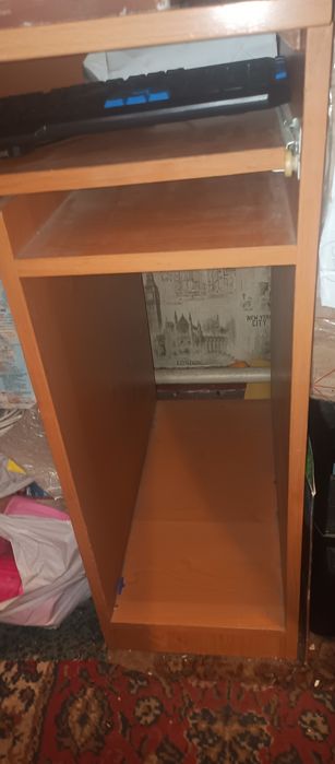 Компьютерный стол