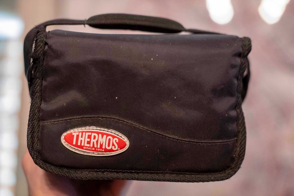Torba termiczna na jedzenie THERMOS izolacyjna termos walizeczka